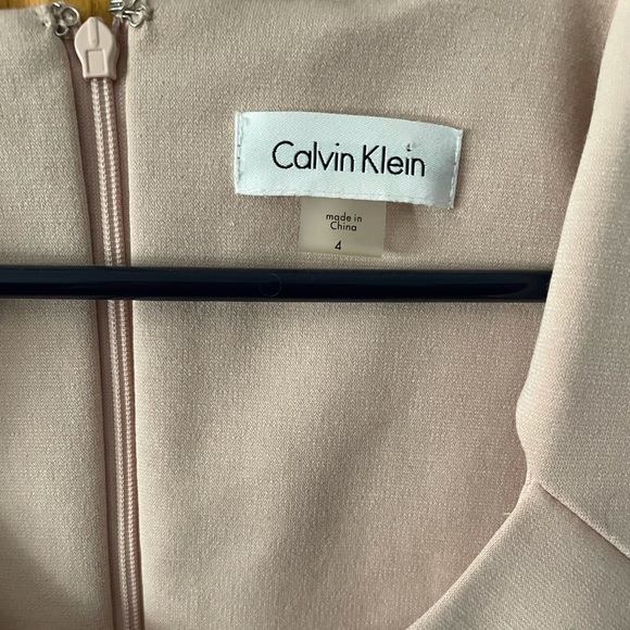 Light pink Calvin Klein dress - Picture 3 of 3